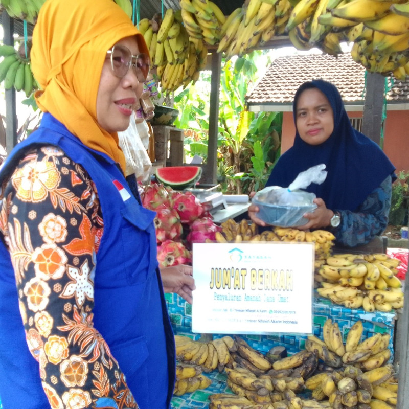 Sedekah Jum'at Untuk Duafa