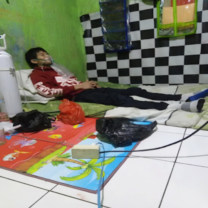 Paru paru rusak saipul butuh alat bantu nafas portabel
