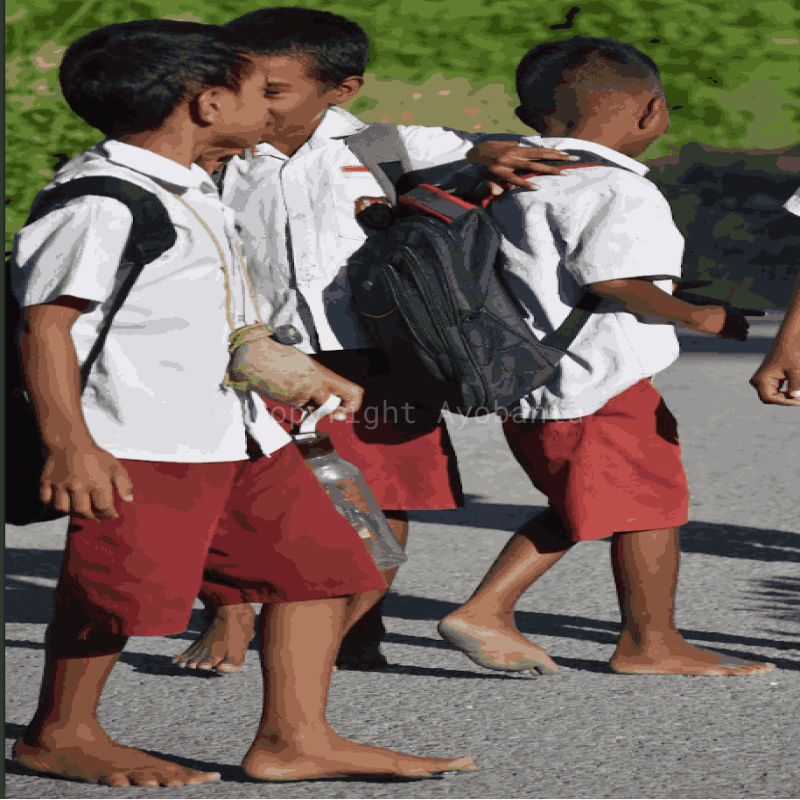 Bantu Sepatu & Pendidikan Anak Pelosok Negeri