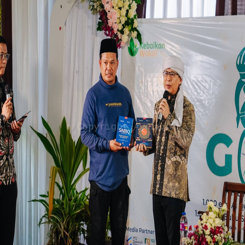 Wakaf Mushaf Al-Qur'an