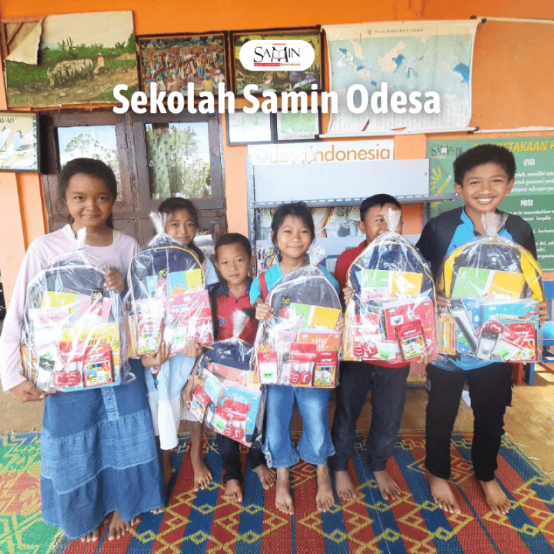 Bantu Anak-anak Fakir Miskin Membeli Buku, Tas, dan Alat Tulis