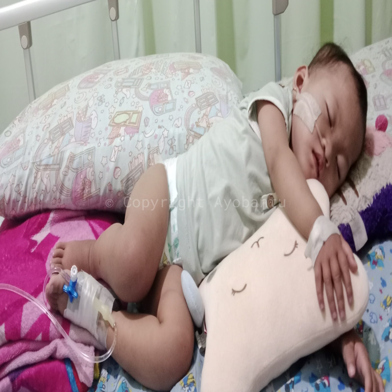 URGENT DAVIENA HARUS SEGERA OPERASI JANTUNG DAN PARU PARU