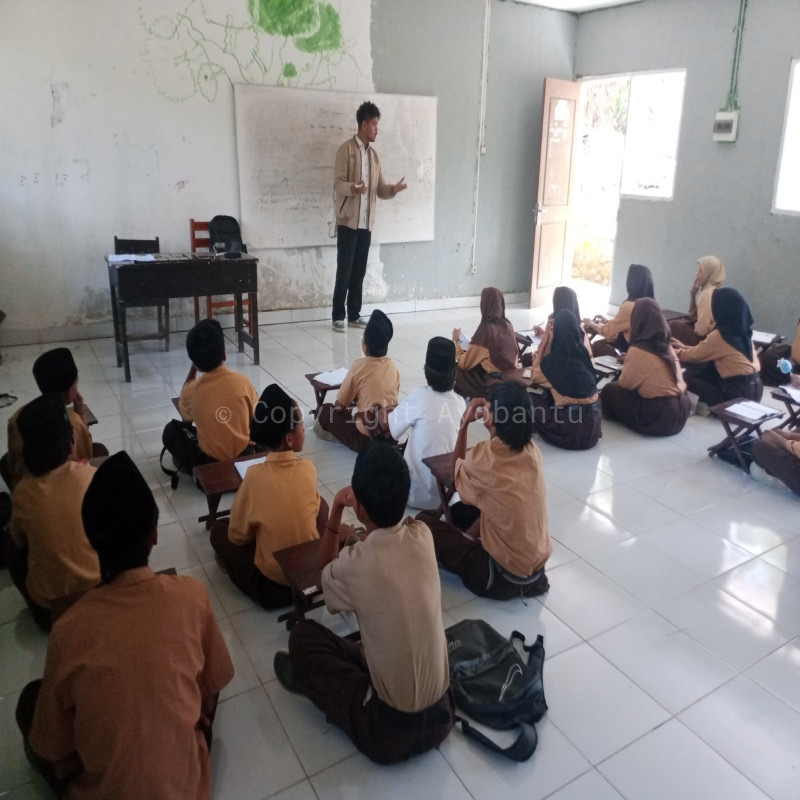 Bangun Pendidikan Layak di Pelosok Negerti
