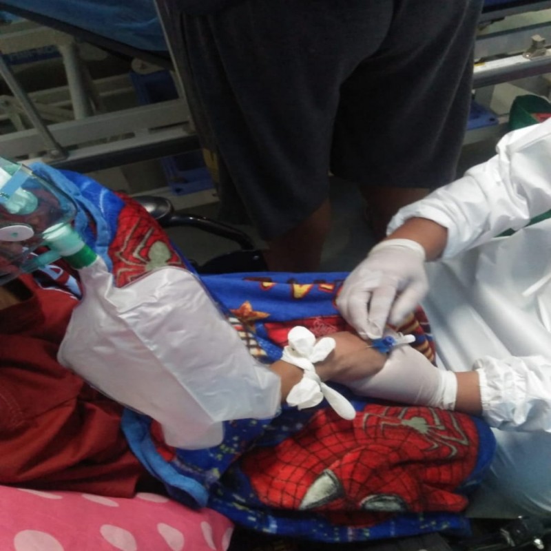 Derita Gagal Ginjal, Putra kehilangan pendengarannya