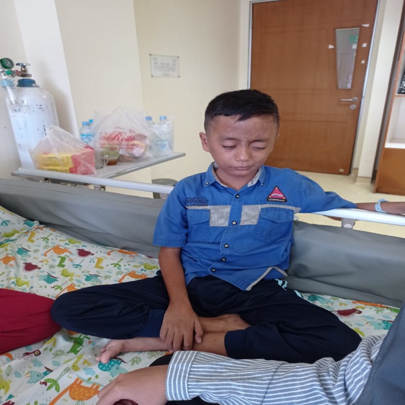 URGENT !!! RAKA BUTUH BIAYA PENGOBATAN
