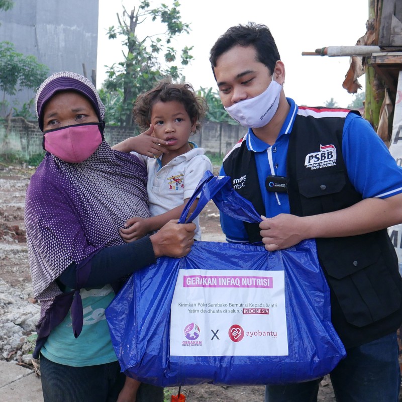 BANTU PEJUANG NAFKAH YANG TERDAMPAK PANDEMI DENGAN PAKET NUTRISI