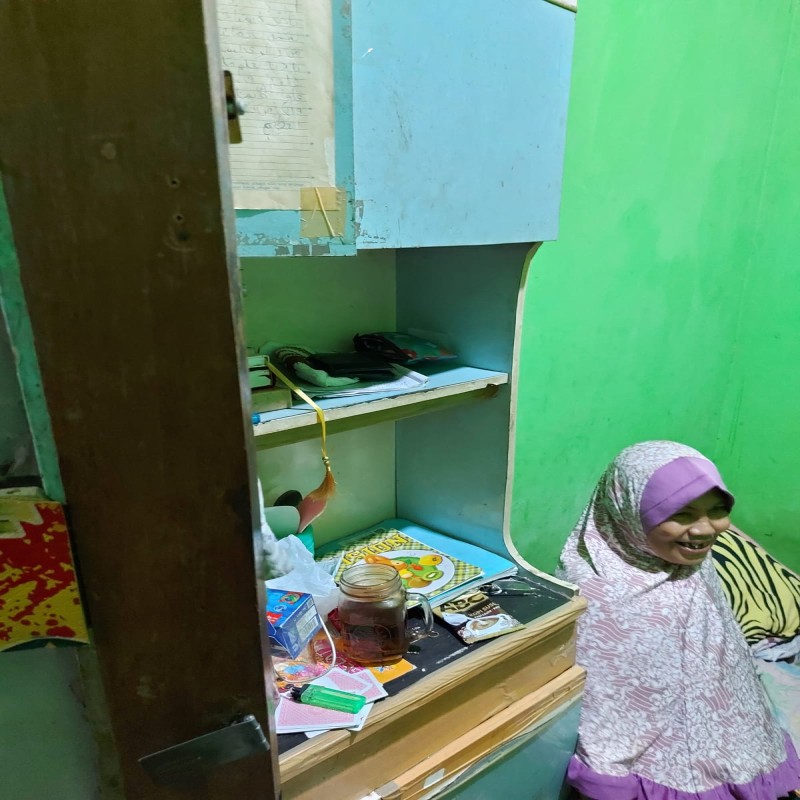 Investasi Akhirat Lewat Mak Dede