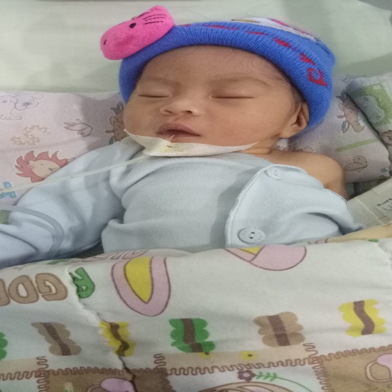 URGENT!! BAYI BARU LAHIR MENGELUARKAN KOTORAN LEWAT MULUT