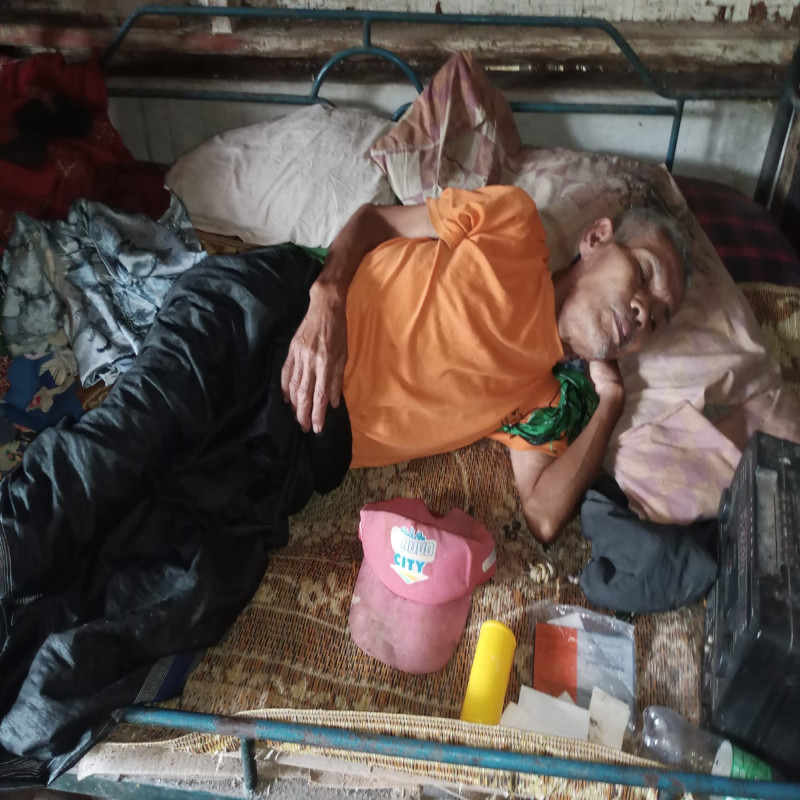 Selalu Sakit Tenggorokan Pak Maman Idap Tumor Lidah