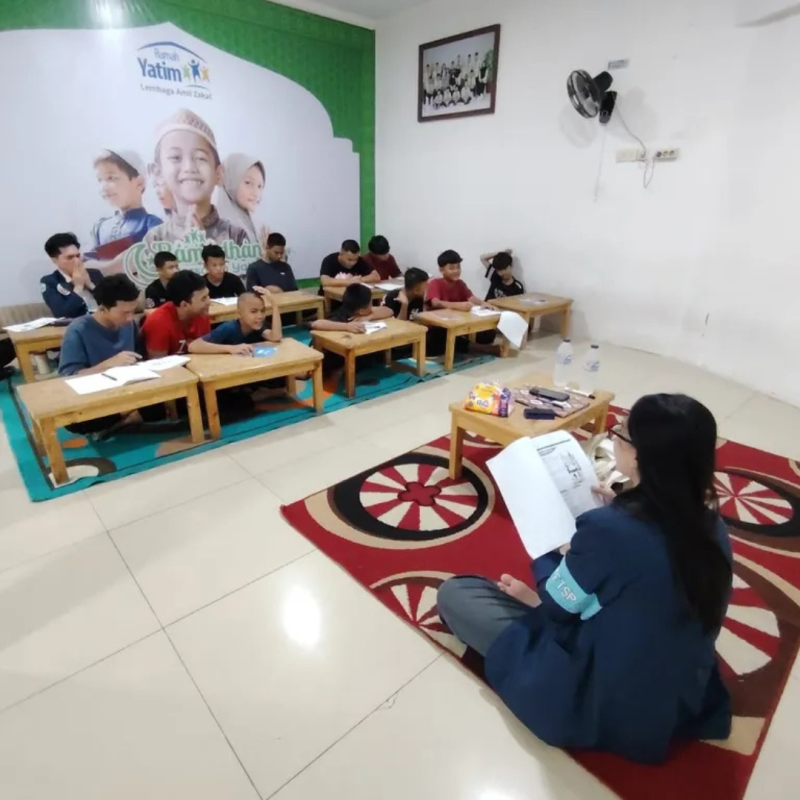 Maukah Jadi Orang Tua Asuh Ribuan Yatim dan Dhuafa