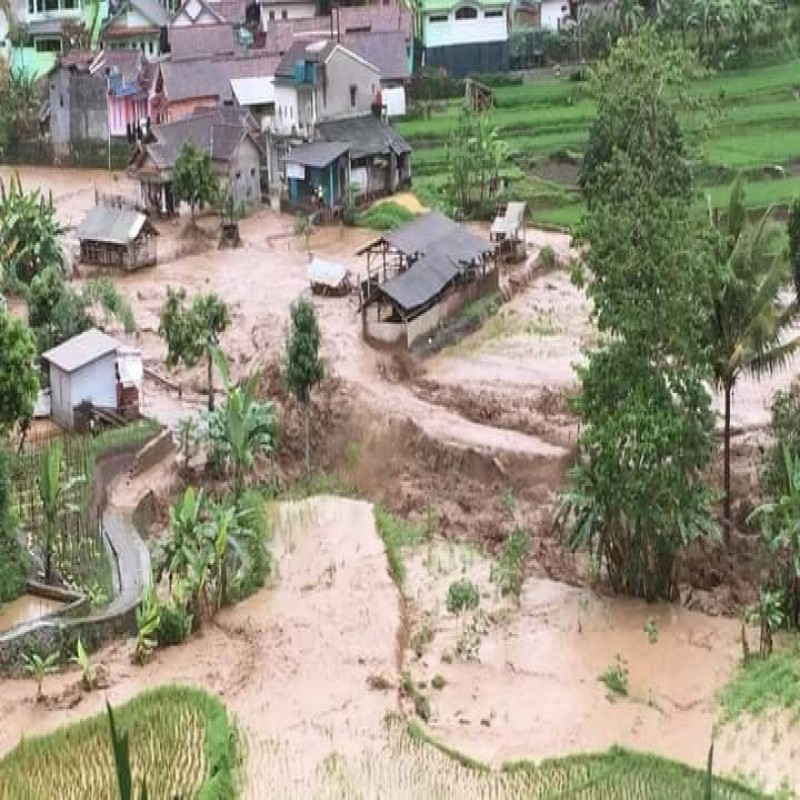 DARURAT! Banjir Bandang terjang 9 Desa di Garut