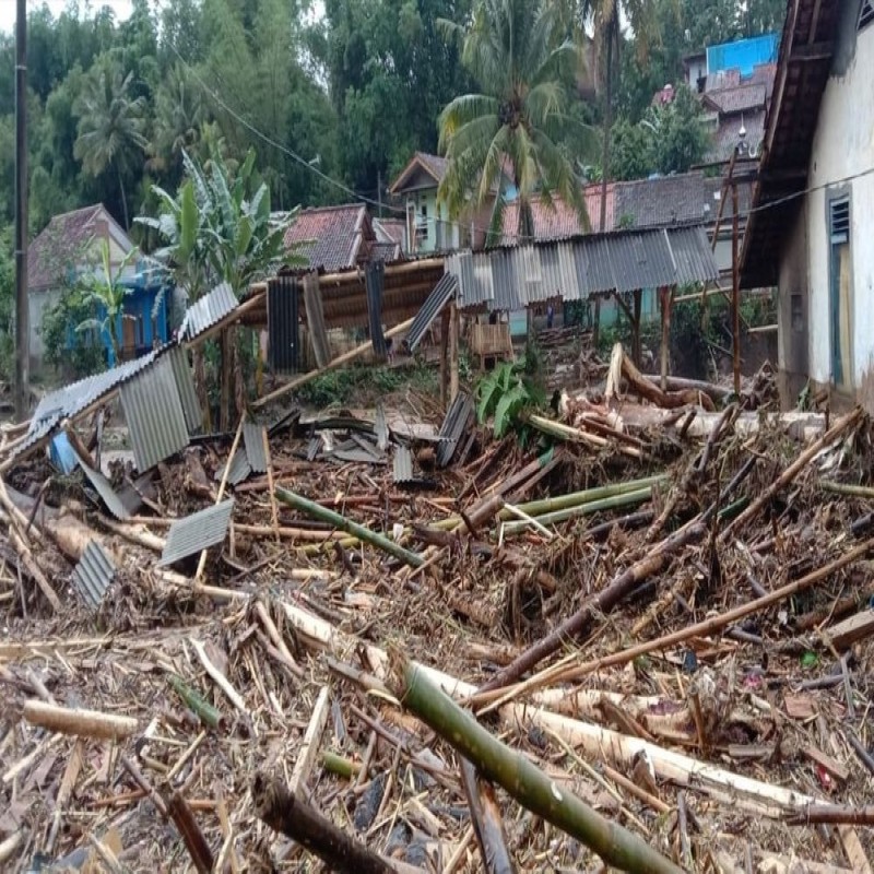 DARURAT! Banjir Bandang terjang 9 Desa di Garut