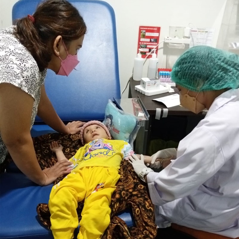 Derita Kelainan Jantung Sejak Bayi, Bantu Adik Grace Sembuh