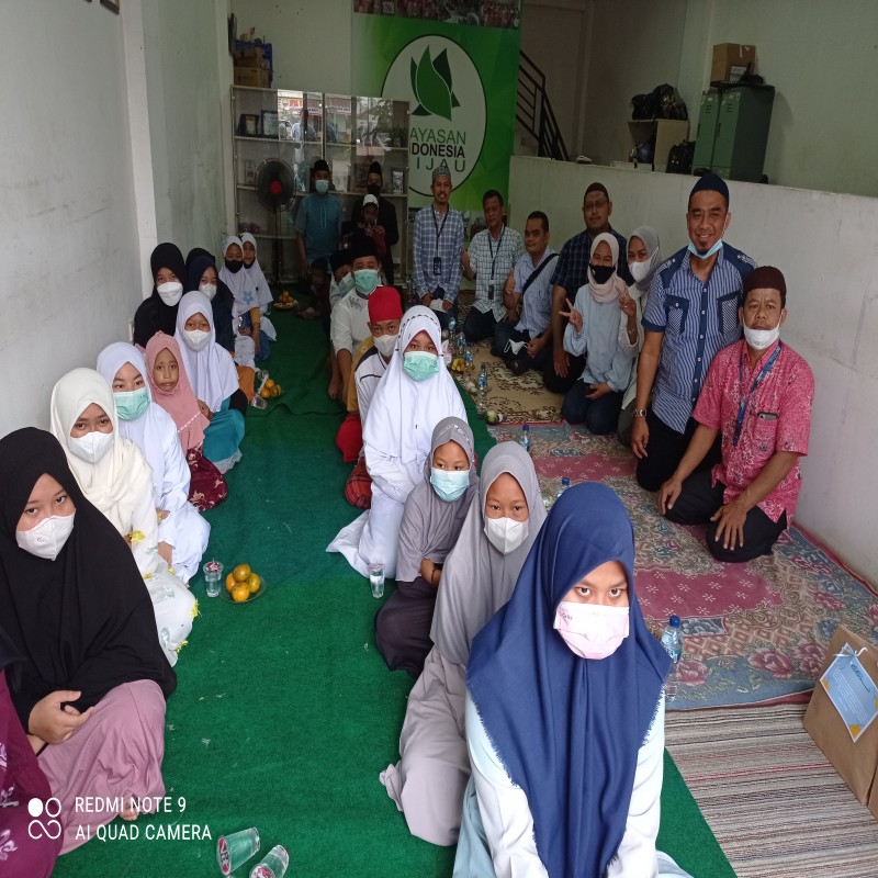 Bantu Adik-Adik Meneruskan Sekolahnya dengan Gerakan Orang Tua Asuh