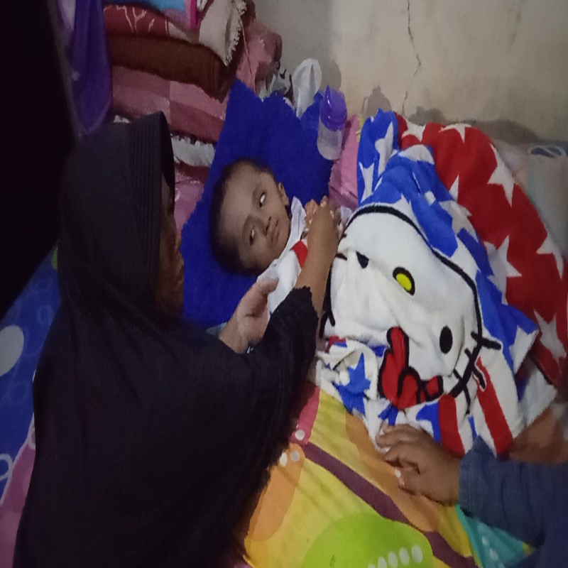 Seorang Janda di Garut,harus Rawat Anak Hydrosefalus sendirian