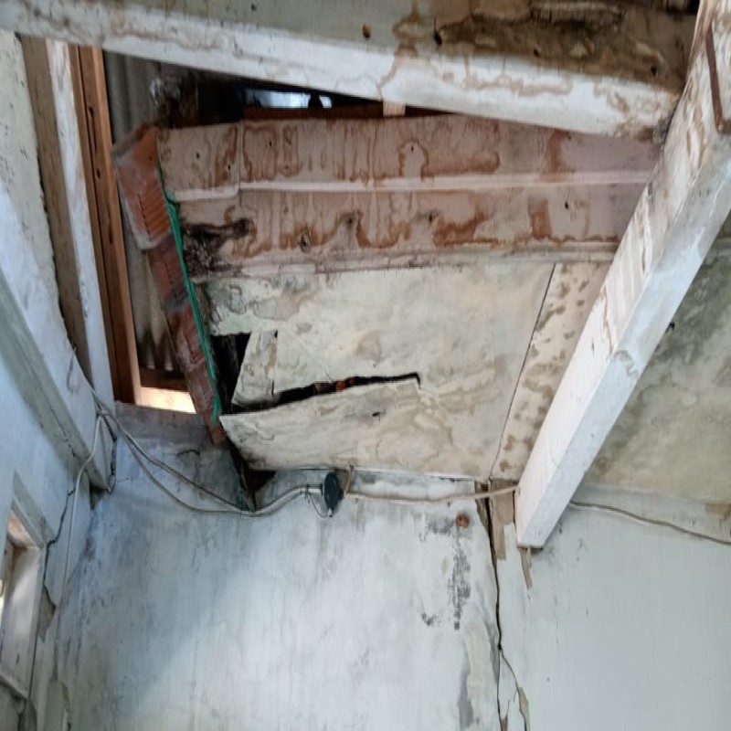Bantu Renovasi Madrosah Yang Sudah Bocor