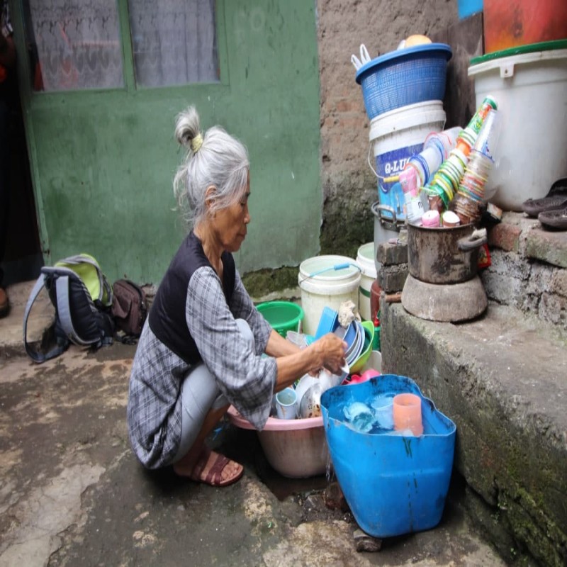 Sambut Ramadhan, Yuk Sedekah Sembako untuk Lansia dan Keluarga Dhuafa