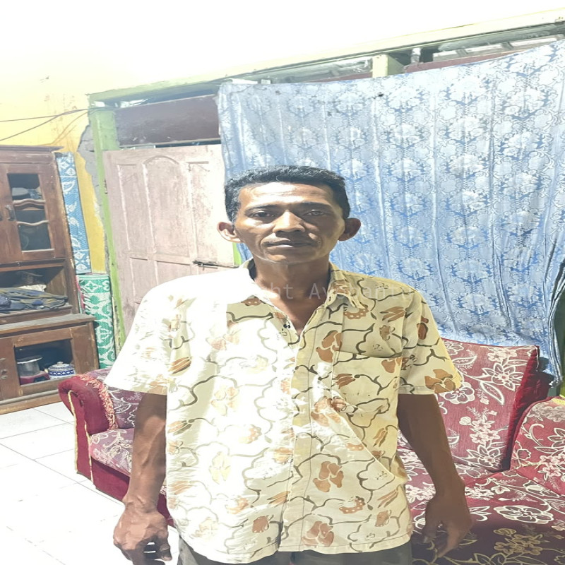 Bantu bapak Warjo melawan penyakit infeksi mata (glaucoma)