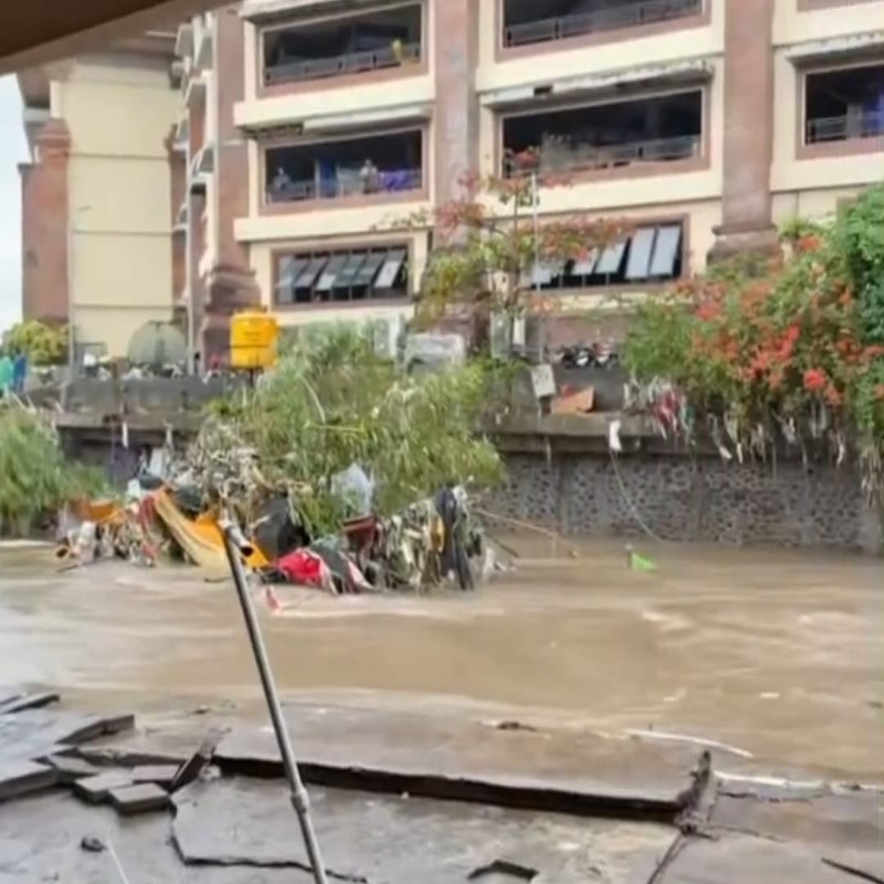 Darurat Banjir Melanda Bali
