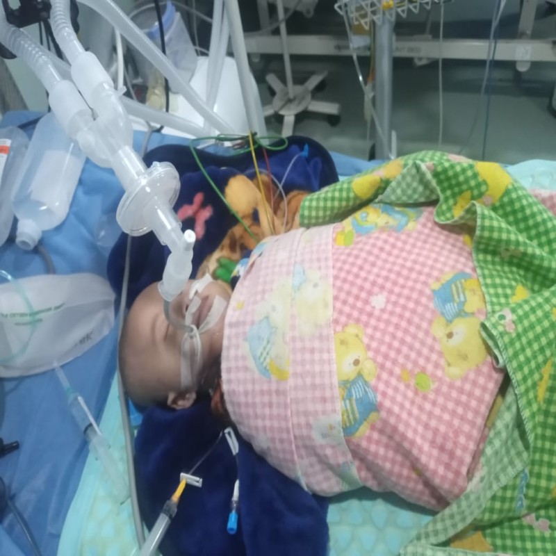 Sean (7 bulan) Butuh Pertolongan Untuk Sembuh Dari Jantung Bocor