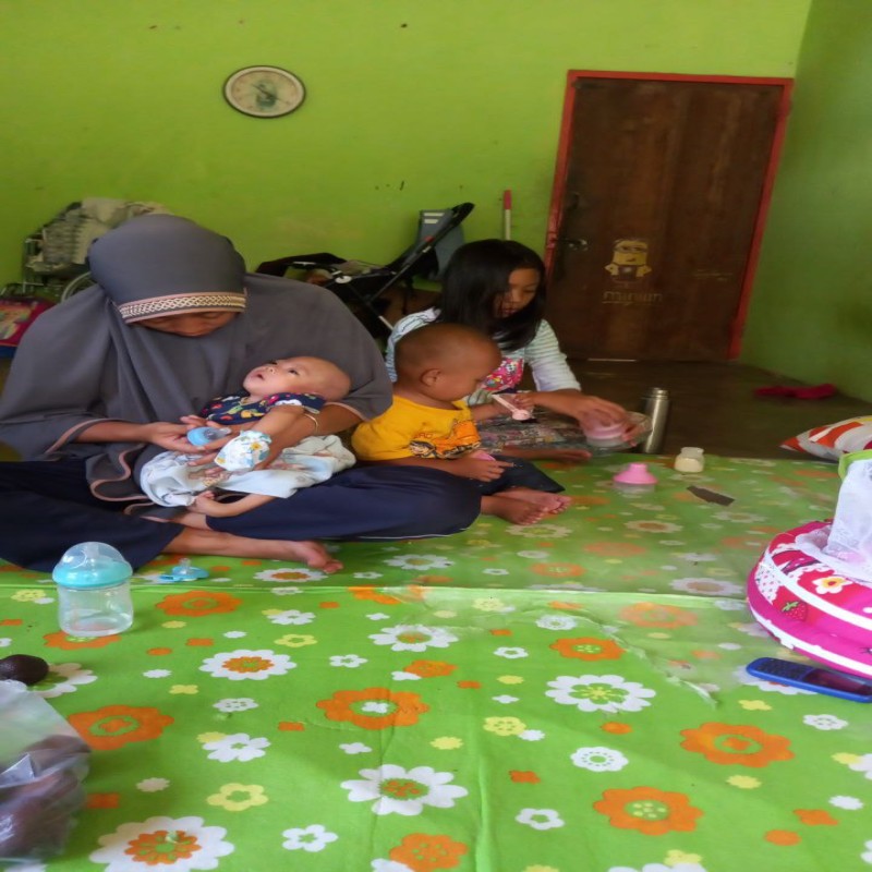 Bantu Pak Rudi dan anaknya yang sakit