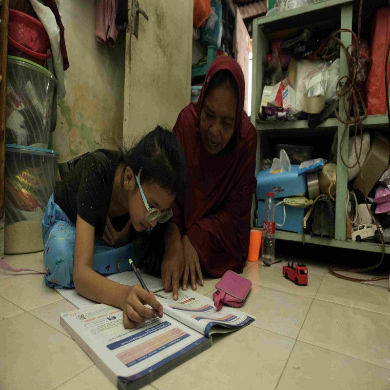 Ibu Tangguh Yang di Anugrahi Anak Yatim Istimewa