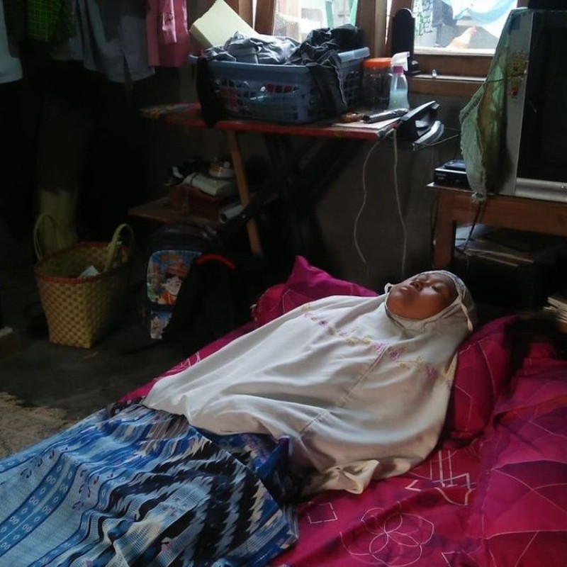 Mari Bantu Siti Lawan Tumor Ganas