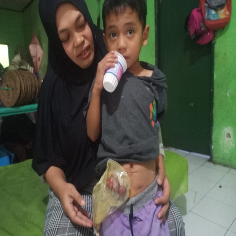 USUSNYA KELUAR PANJANG, ADIK HAFUZA INGIN CEPAT SEMBUH