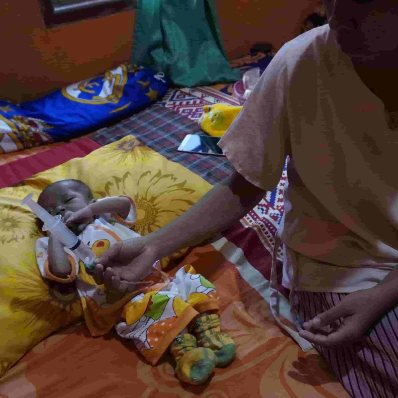 Bantu Renal Sembuh Dari Kelainan Jantung Yang Menyiksanya - Vidi dan Xtin