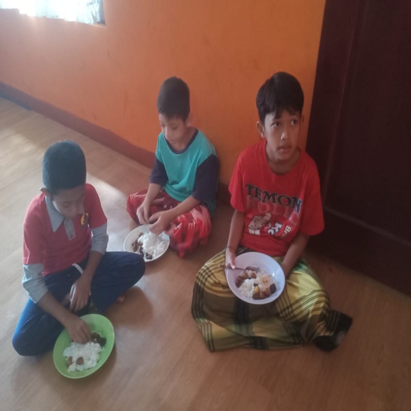BANTU ANAK PANTI IDAP PENYAKIT AMANDEUL AKUT