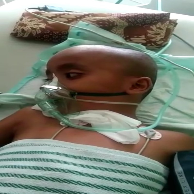 Bantu Adek Arya Ghossan Sembuh dari Kangker Otak