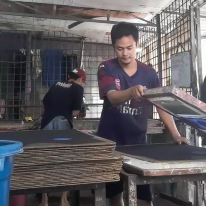 Jual Mas Kawin Demi Yudis Bisa Berobat