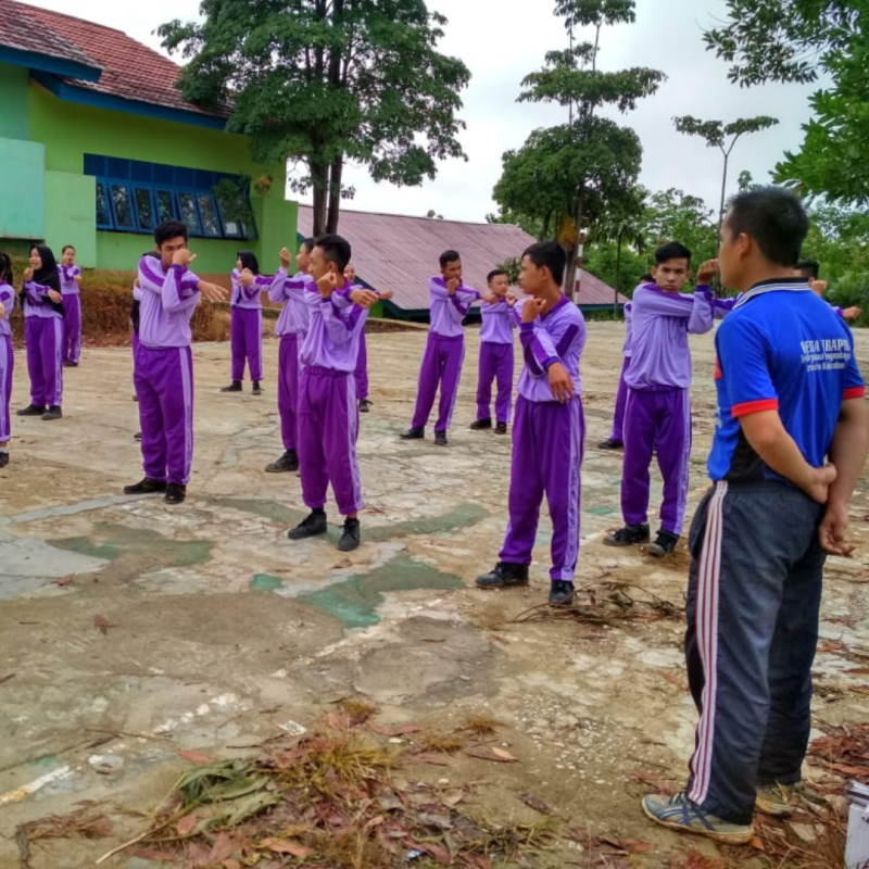 Anak Guru Honorer Berjuang Sembuh Dari Tumor Ganas