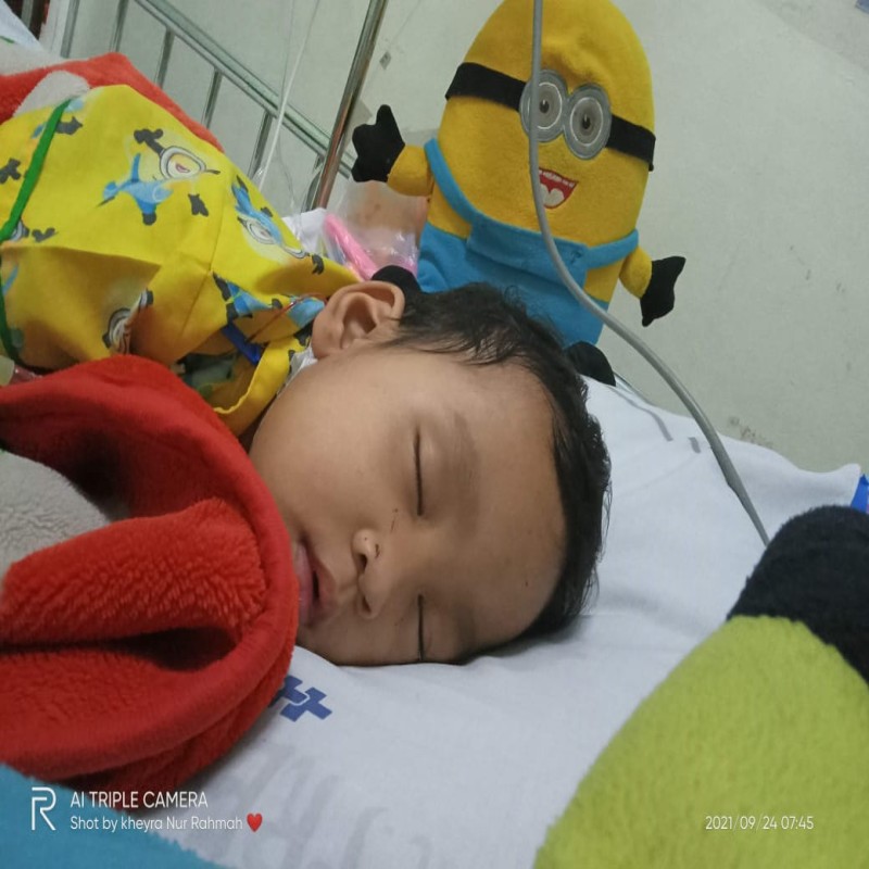 KANKER GINJAL, KEYRA 2 TH KESAKITAN !!!