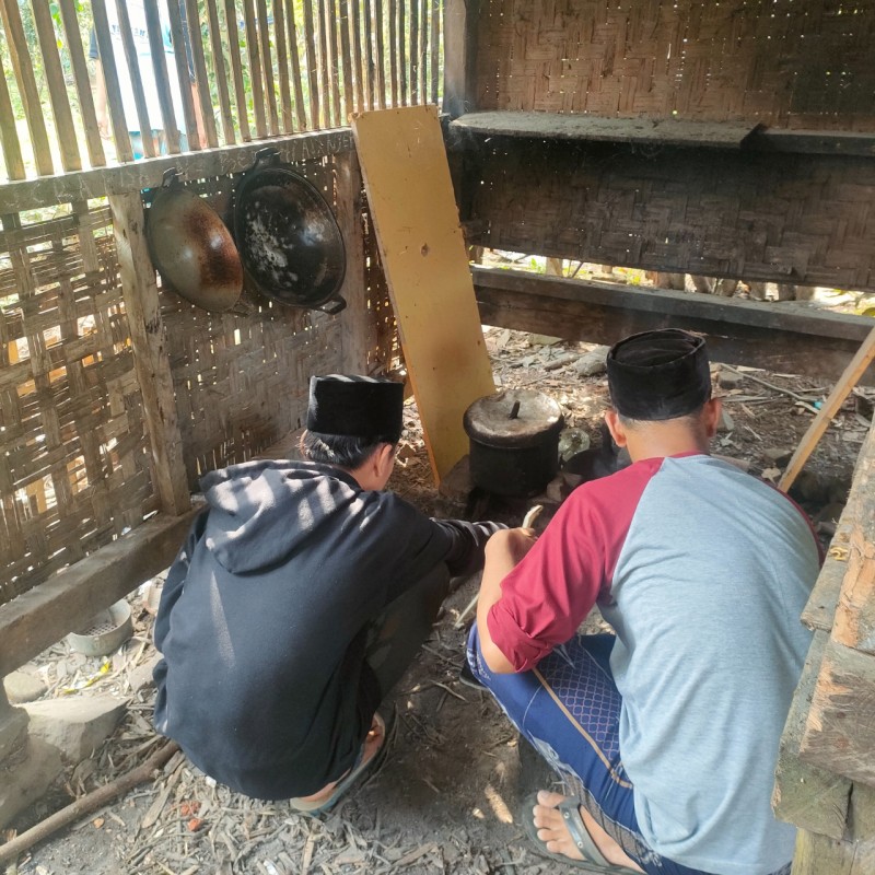 Bantu Pembangunan Pondok Pesantren Al-Inayah