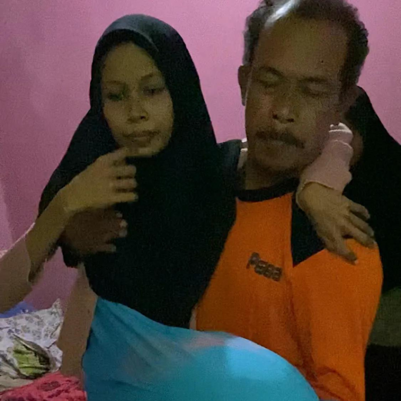 Rinah Ingin Sembuh Dari Kanker Tulang