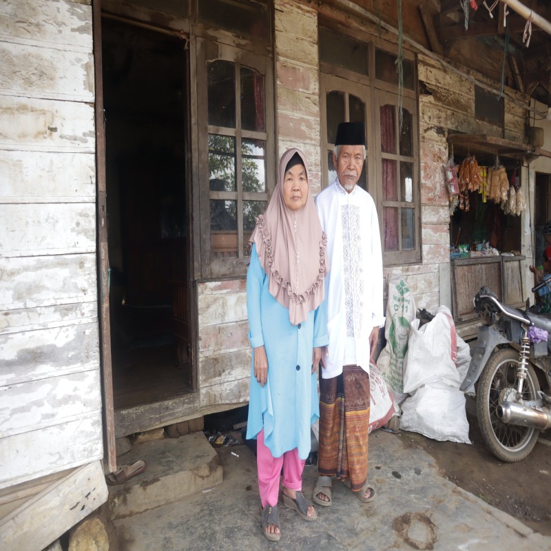 Pahala Mengalir! Bantu Renovasi Rumah Lansia Pak Imu