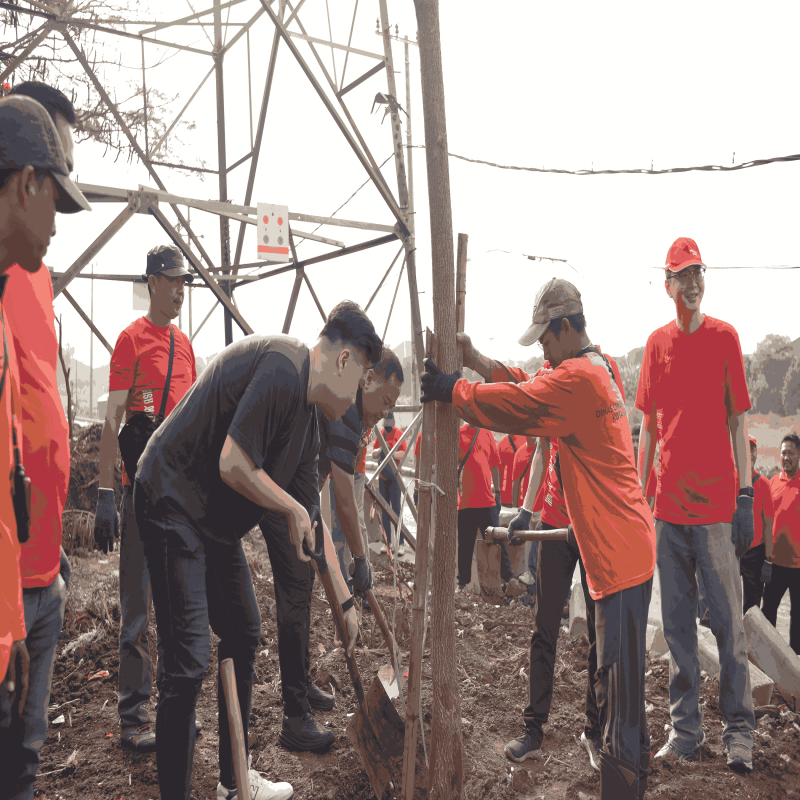 Gerakan Tanam Pohon Trembesi Untuk Iklim Lebih Baik