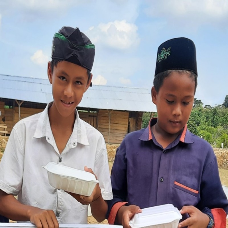 Makanan Siap Santap untuk Lansia dan Dhuafa