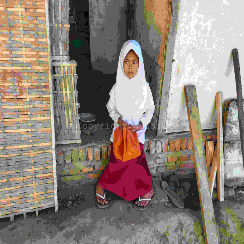 Sedekah Perlengkapan Sekolah untuk Anak Yatim Prasejahtera di Pelosok