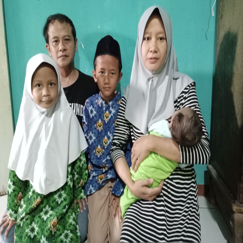 BANTU SEORANG IBU YANG SEDANG BERJUANG MENYEMBUHKAN ANAK NYA
