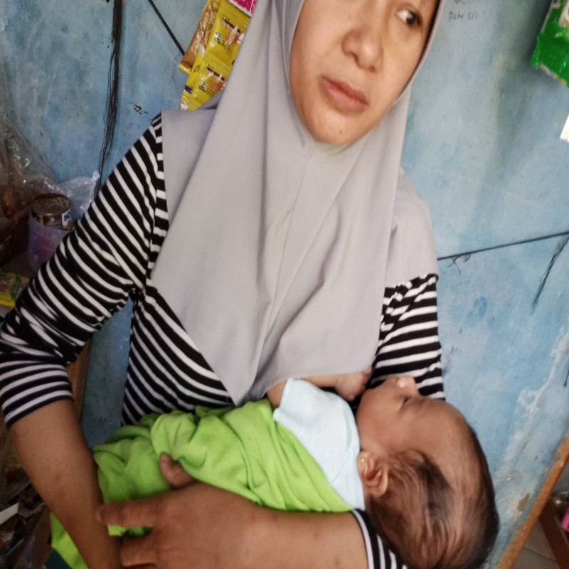 BANTU SEORANG IBU YANG SEDANG BERJUANG MENYEMBUHKAN ANAK NYA