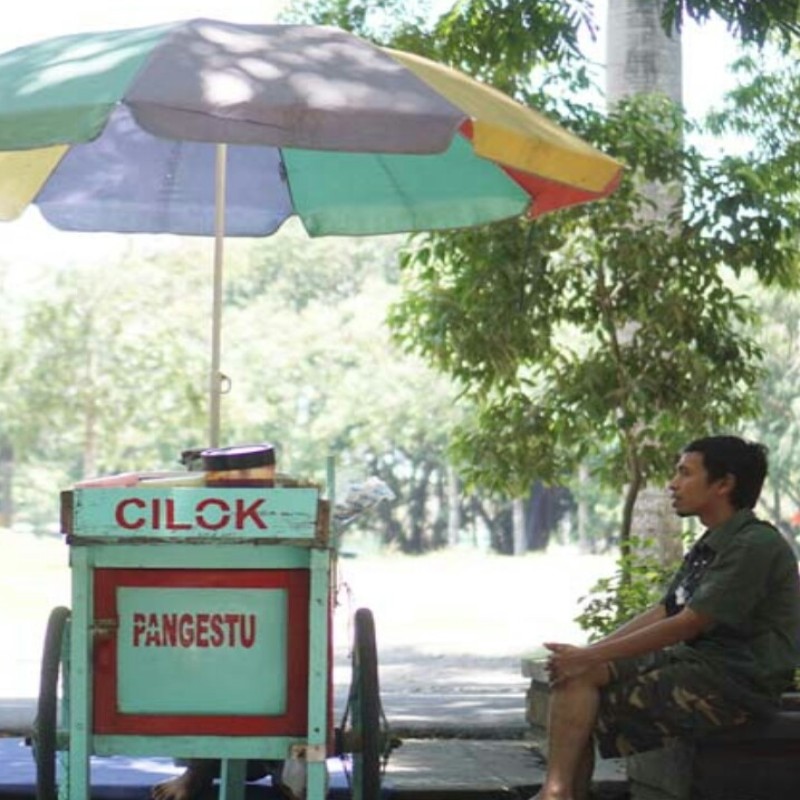 Bantu Pedagang Harian Dari Jerat Rentenir