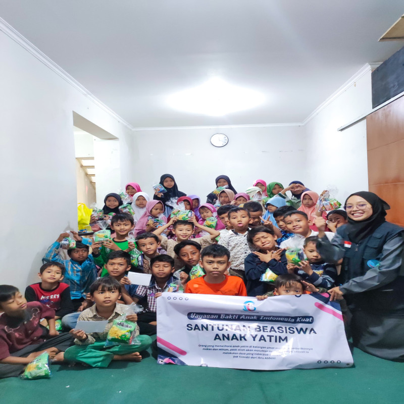 Subuh Berkah Bantu Pendidikan Yatim