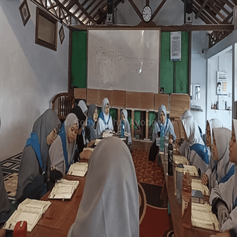 Air Bersih untuk Santri & Warga Pelosok Sukabumi