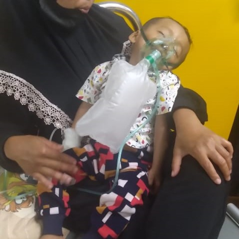 DEK KARIM, ANAK KULI BANGUNAN IDAP JANTUNG BOCOR