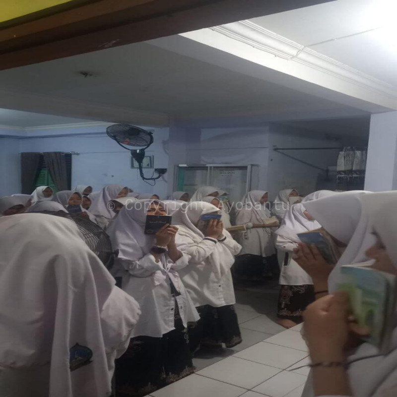 Patungan Listrik untuk Asrama Santri