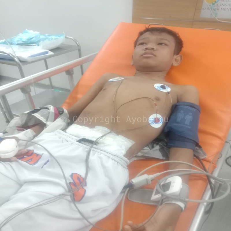 Bantu Adrian Bertahan Hidup dari Gagal Ginjal Kronis!