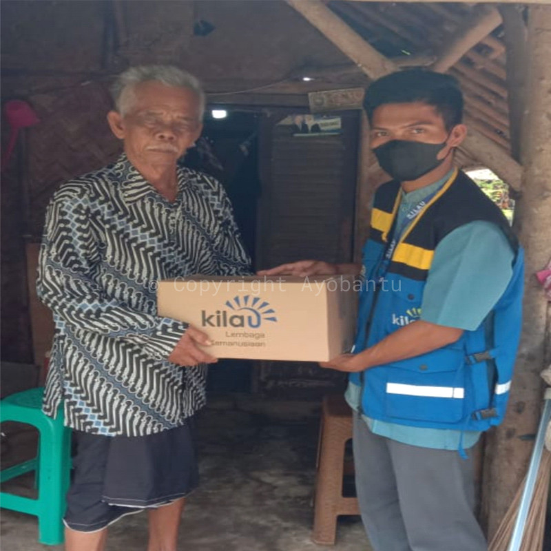 Kado Kemerdekaan untuk Lansia Dhuafa