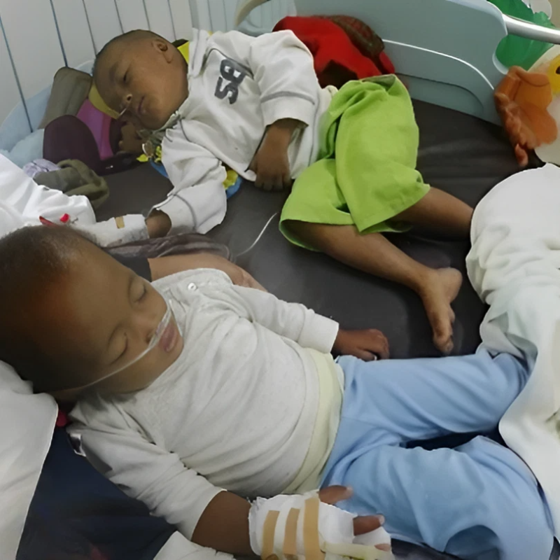 GALIH DAN SOFIE KAKAK BERADIK PENGIDAP THALASEMIA